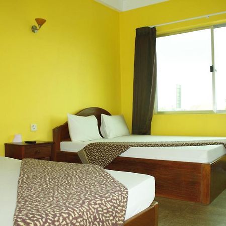 Sunday Guesthouse Sihanoukville Exterior photo