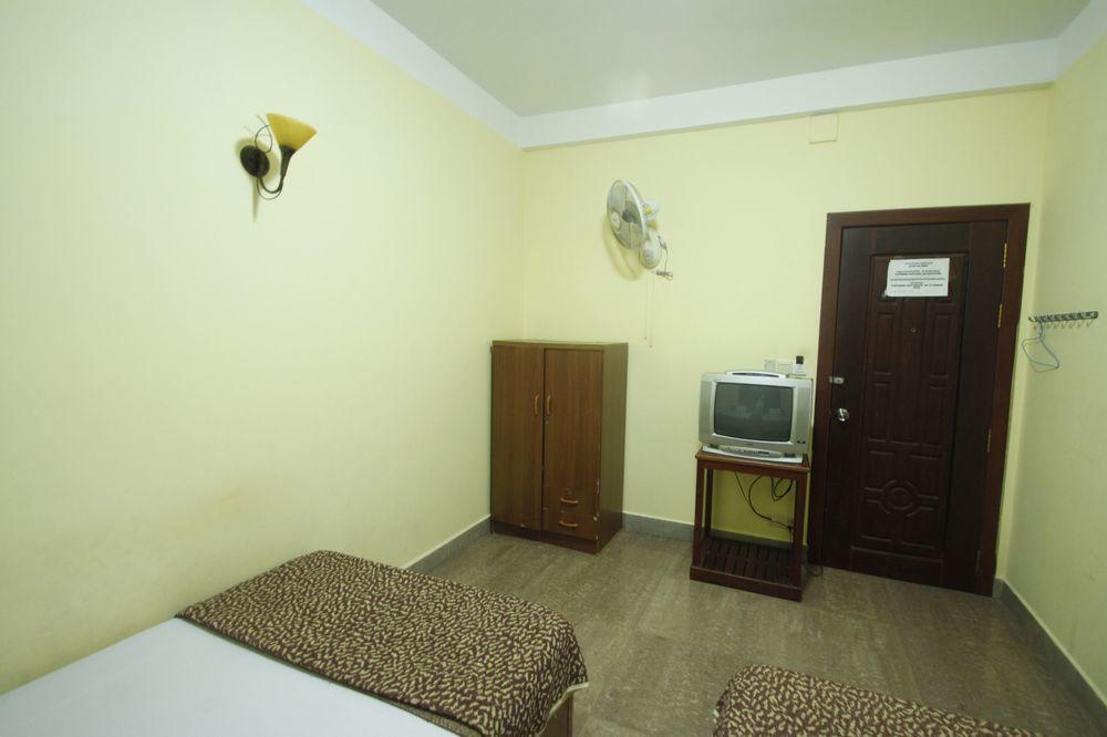 Sunday Guesthouse Sihanoukville Exterior photo
